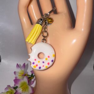 polymer clay keychain – donut
